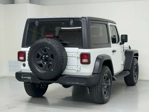 Used 2020 Jeep Wrangler Sport AWD/4WD image 34