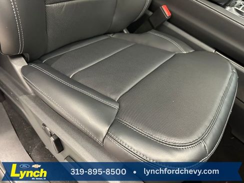 New 2026 Ford Expedition Platinum w/ Stealth Appearance Package AWD/4WD image 10