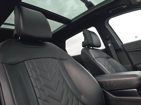 Used 2024 Kia Sportage X-Line w/ X-Line Premium Package image 19