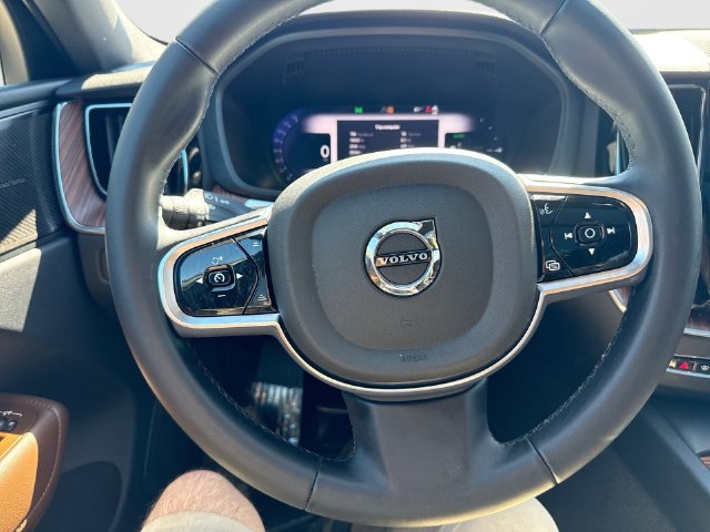 Certified 2025 Volvo XC60 T8 Plus w/ Protection Package Premier AWD/4WD image 14