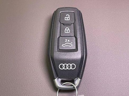 New 2025 Audi Q5 Premium Plus image 43