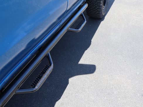 Used 2024 Chevrolet Silverado 1500 ZR2 w/ Technology Package image 19