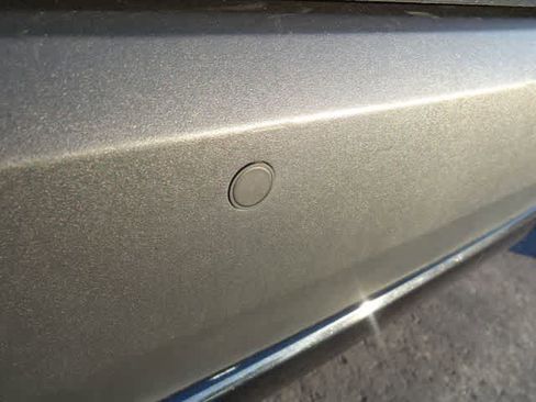 Certified 2025 Toyota Corolla Cross XLE FWD image 25
