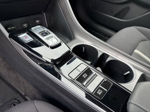 Certified 2023 Hyundai Sonata SEL w/ Preferred Accessory Package image 6