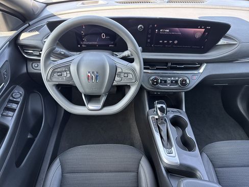 Used 2026 Buick Envista Preferred FWD image 17
