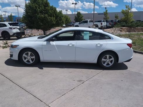 Used 2024 Chevrolet Malibu LS FWD image 4