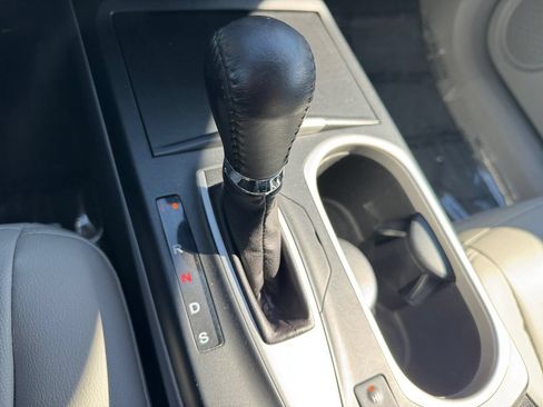 Used 2018 Acura RDX w/ AcuraWatch Plus Package AWD/4WD image 25