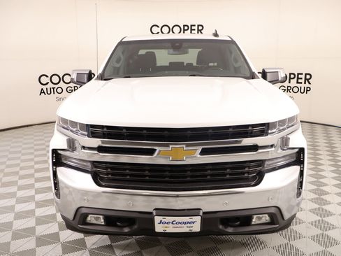 Used 2022 Chevrolet Silverado 1500 LT w/ Z71 Off-Road Package image 9