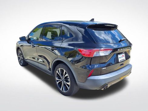 Used 2022 Ford Escape SE w/ SE Sport Appearance Package FWD image 9