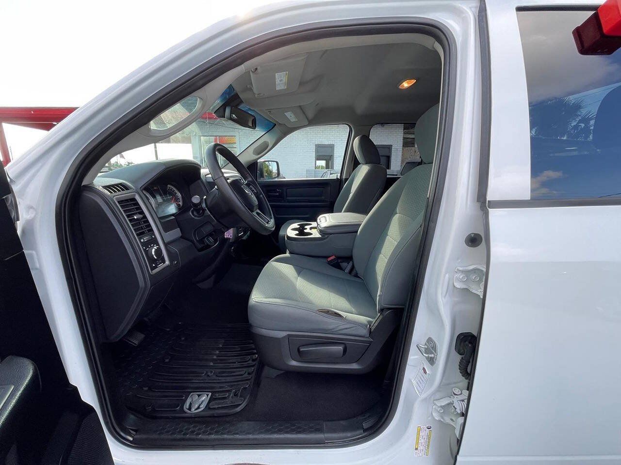 Used 2018 RAM 1500 Tradesman w/ Popular Equipment Group AWD/4WD image 7