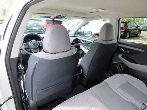 Used 2024 Subaru Outback Premium AWD/4WD image 14