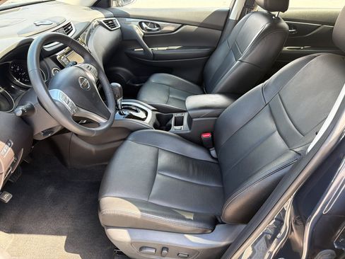 Used 2016 Nissan Rogue SL w/ SL Premium Package FWD image 9