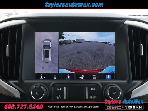 Used 2023 GMC Terrain SLT w/ Infotainment Package II AWD/4WD image 18