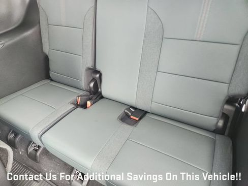 New 2026 GMC Acadia AT4 w/ Luxury Package AWD/4WD image 22