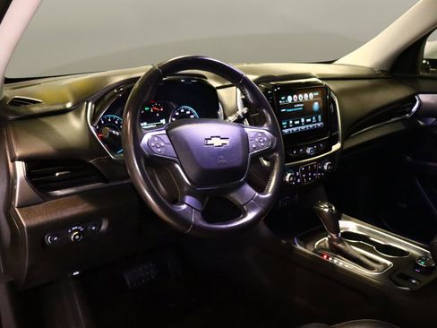Used 2019 Chevrolet Traverse LT w/ LT Premium Package image 10