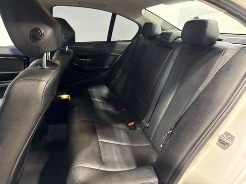 Used 2016 BMW 320i xDrive Sedan AWD/4WD image 30