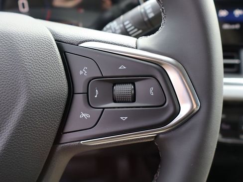 New 2026 Chevrolet Trax LT w/ Driver Confidence Package image 12