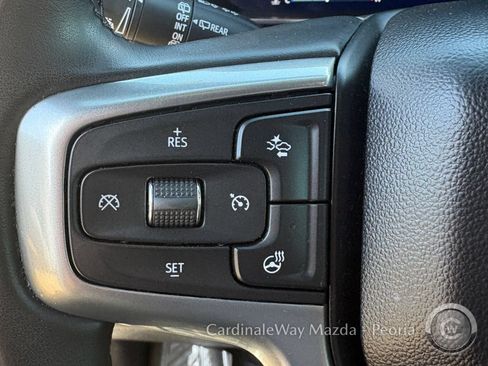 Used 2024 Chevrolet Suburban Premier RWD image 23