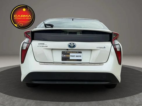 Used 2016 Toyota Prius Four w/ Protection Package FWD image 4