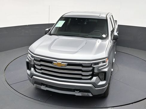 Used 2024 Chevrolet Silverado 1500 High Country RWD image 19