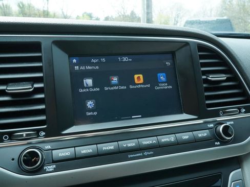 Used 2018 Hyundai Elantra SEL image 35