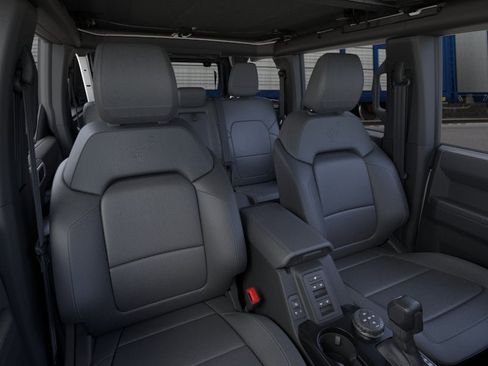 New 2026 Ford Bronco Badlands AWD/4WD image 10