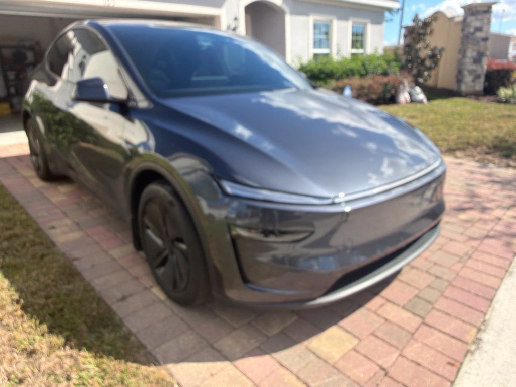 Used 2026 Tesla Model Y Long Range AWD/4WD image 12