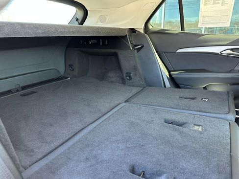 Certified 2025 Buick Envision Sport Touring image 38