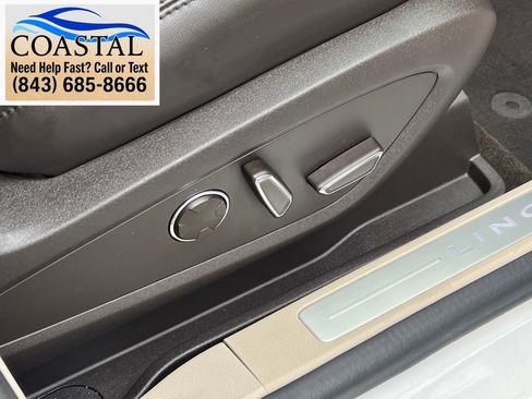 Used 2019 Lincoln MKC Reserve w/ MKC Climate Package FWD image 29