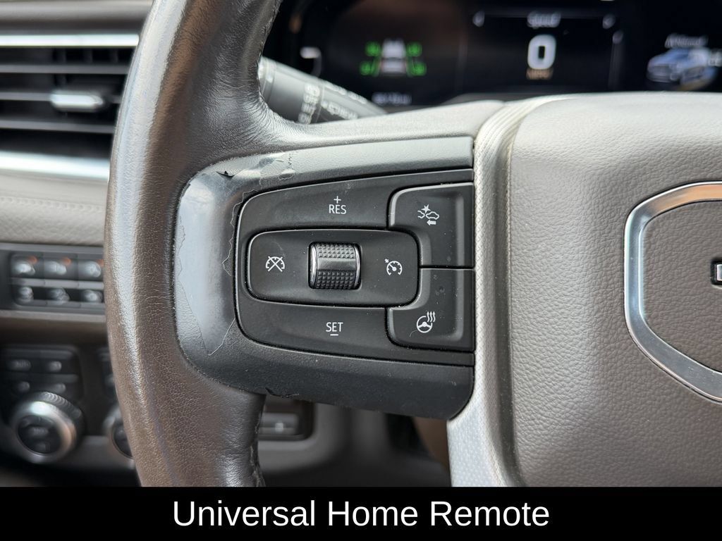 Used 2022 GMC Yukon XL Denali w/ Denali Premium Package AWD/4WD image 16