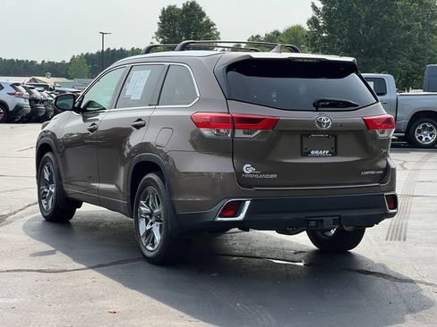 Used 2018 Toyota Highlander Limited AWD/4WD image 12