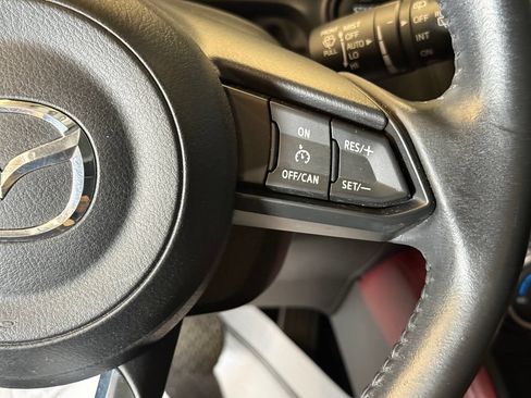 Used 2018 MAZDA CX-3 Touring AWD/4WD image 12