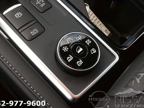 New 2026 Nissan Pathfinder SV AWD/4WD image 22