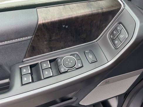 New 2025 Ford F350 Lariat w/ Lariat Ultimate Package image 25