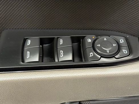 Used 2024 Chevrolet Silverado 1500 ZR2 image 23