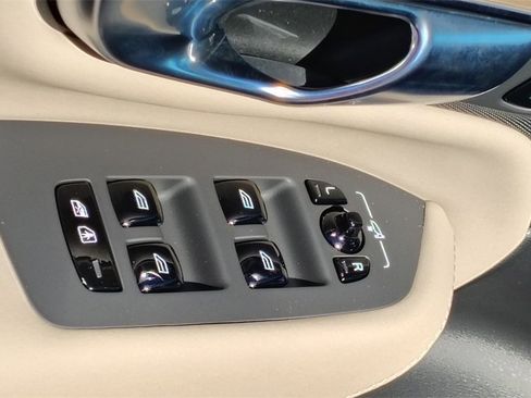 New 2026 Volvo XC90 B6 Ultra image 10