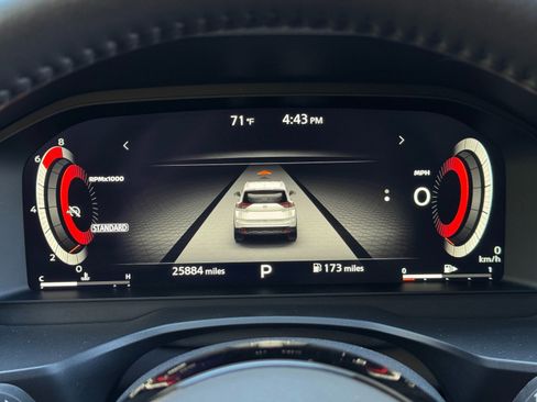 Used 2024 Nissan Rogue SL w/ SL Premium Package FWD image 19