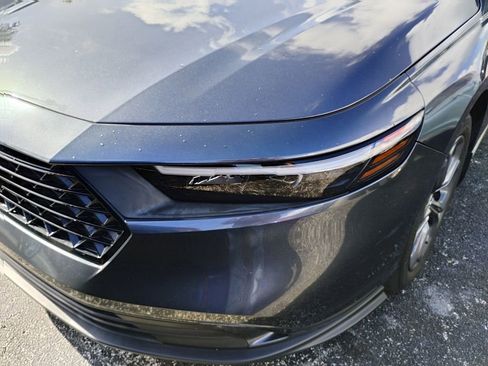 Used 2023 Honda Accord EX image 8