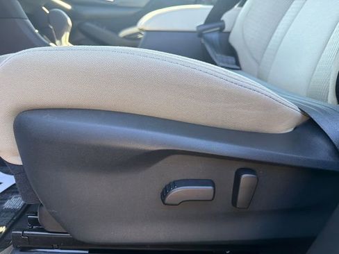 Certified 2025 Subaru Ascent Premium AWD/4WD image 41