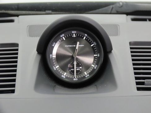 Certified 2026 Porsche 911 Carrera RWD image 24