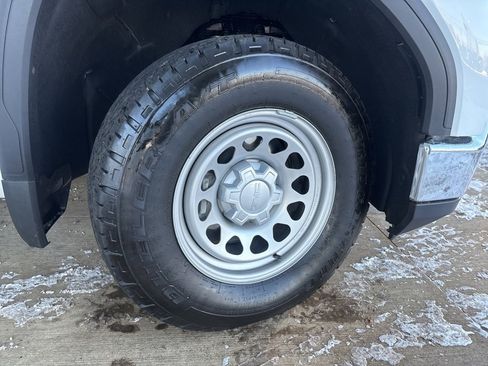 Used 2025 GMC Sierra 1500 Pro image 32