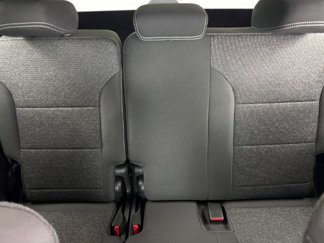 Certified 2026 Chevrolet Traverse LT w/ LPO, Floor Liner Package AWD/4WD image 18