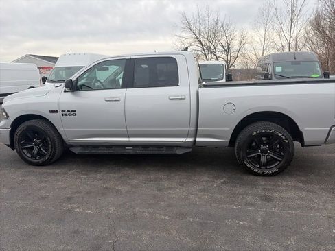 Used 2017 RAM 1500 Big Horn image 2