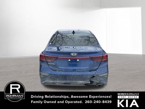 Certified 2021 Kia Forte LXS image 3