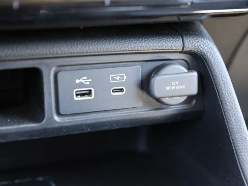 Used 2025 Honda Pilot Touring image 33