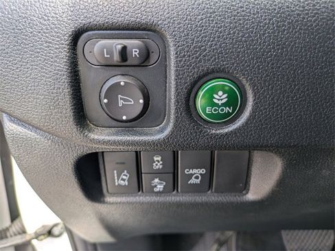 Used 2023 Honda Ridgeline Sport image 16