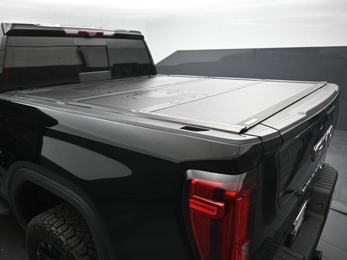 Used 2022 GMC Sierra 1500 AT4 w/ AT4 Premium Package image 23