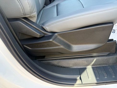 New 2025 Ford F450 XL w/ XL Chrome Package image 20