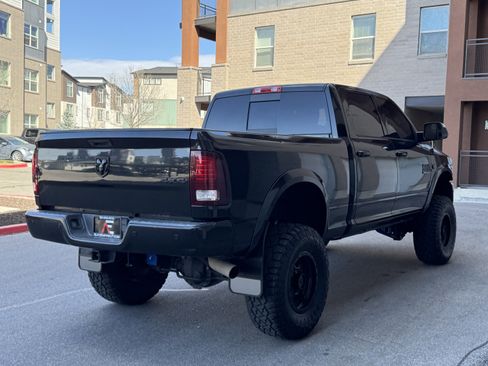 Used 2018 RAM 2500 Laramie w/ Sport Appearance Group AWD/4WD image 8