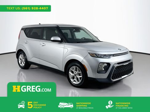 Used 2020 Kia Soul S FWD image 1